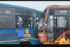 जालना–बीड महामार्गावर दोन एसटी बसची समोरासमोर धडक; विद्यार्थी व प्रवासी जखमी