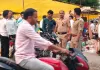 आठवडी बाजारात पोलिसांचा कडक पहारा; चोरट्यांचा डाव फसला!