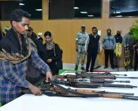 गोंदिया जिल्ह्यात आतापर्यंतचे सर्वात मोठे नक्षलवादी आत्मसमर्पण 