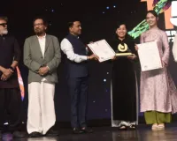 व्हिएतनामी चित्रपट सर्वोत्कृष्ट, संतोष डावखर रजत मयूर विजेता