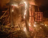 पिंपळे मध्ये ट्रॅक्टर आणि ट्रकचा भिषण अपघात, अपघातात ट्रॅक्टर चालकाचा होरपळून मृत्यू