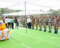 अबुजमाड कारवाईत शहीद पोलीस कमांडो दीपक चिन्ना मडावी यांना पोलीस मुख्यालयात शासकीय मानवंदना