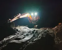 उमाप यांच्या पथकांची माळकौठा येथील वाळू घाटावर धाड १ कोटी ४ लाख रुपयांचा मुद्देमाल जप्त 