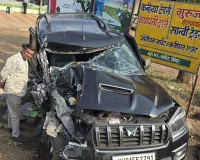 नाशिक–छत्रपती संभाजीनगर महामार्गावर पुन्हा भीषण अपघात मद्यधुंद; कंटेनर चालकाकडून दोन वाहनांना धडक, तिघे जखमी, एकाची प्रकृती चिंताजनक