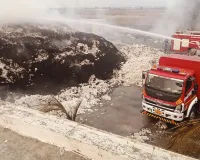 वरोड्यात रवी कमल जिनिंगला भीषण आग; अंदाजे दहा करोड रुपये नुकसानीचा अंदाज