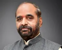 प्रधानमंत्री मोदींच्या आवाहनाला प्रतिसाद; हंसराज अहीर यांचा सुरक्षा एस्कॉर्ट वाहन सोडण्याचा निर्णय