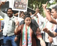 ‘NEET’ पेपरफुटी प्रकरणी मुंबई युवक काँग्रेसचे भाजपा सरकारविरोधात तीव्र आंदोलन