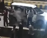 बीएसएफ जवानाने थेट पिस्तूल काढून गोळीबार केला, एका व्यक्तीच्या हनुवटीला लागली गोळी