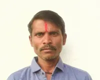 लोह्यात प्रशासकीय कार्यालय परिसरात इसमाची गळफास घेऊन आत्महत्या