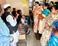 पिंपळवंडी येथील पीडित कुटुंबियांची राष्ट्रवादी काँग्रेसच्या राष्ट्रीय अध्यक्षा आणि उपमुख्यमंत्री सुनेत्रा पवार यांनी घेतली भेट..!