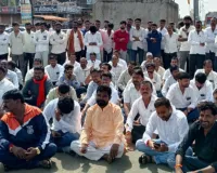 राजूर येथे मनोज जरांगे पाटलांच्या समर्थनार्थ आंदोलन:मराठा समाज आक्रमक,बाजारपेठ कडकडीत बंद