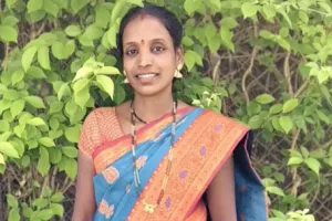 वडिलांच्या अंत्यविधीला गेल्यावर रडताना लेकीचा हार्ट अटॅकने मृत्यू परिसरात हळहळ