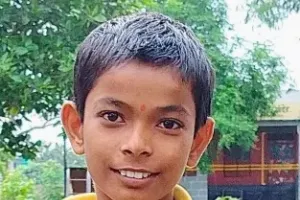 रोटाव्हेटरवर पडून शाळकरी विद्यार्थ्याचा दुर्दैवी मृत्यू