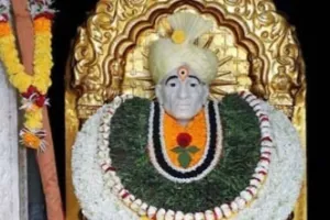 आजपासून  मंदिरात परिसरात मोबाईल वापर करण्यास बंदी
