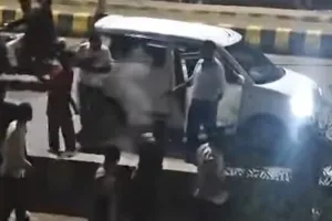 बीएसएफ जवानाने थेट पिस्तूल काढून गोळीबार केला, एका व्यक्तीच्या हनुवटीला लागली गोळी