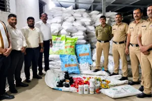 वडूजमध्ये ३० लाखांचा बनावट खतसाठा जप्त; पिता-पुत्राविरुद्ध गुन्हा