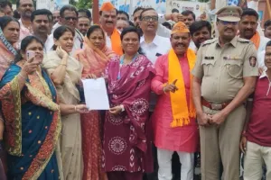 जरांगे पाटलांच्या समर्थनार्थ मराठा समाज आक्रमक; गंगापुरात रास्ता रोको