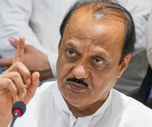 मुलाच्या नावाने पुण्यात ४० एकर सरकारी जमीन हडपणाऱ्या अजित पवारांची मंत्रीमंडळातून हाकालपट्टी करा: हर्षवर्धन सपकाळ