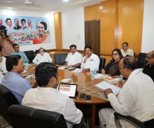 निवडणूक आयोगाचा कारभार ‘दस नंबरी’, दुबार तिबार नावांची जबाबदारी कोणाची?, आयोगाने जबाबदारीपासून पळ काढला : हर्षवर्धन सपकाळ