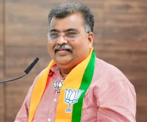 महायुतीच्या उमेदवारांच्या प्रचारार्थ प्रदेशाध्यक्ष रविंद्र चव्हाण उद्या चंद्रपूरात