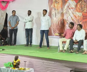 शहीद झाल्यावर गर्दी होते, मग निवृत्त सैनिकाचा जिवंतपणी सन्मान का नाही ?