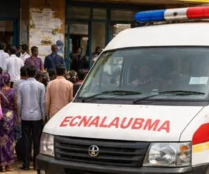 जिवंत असूनही असहाय! कोमात असलेल्या वृद्ध महिलेसाठी बँक ठरली अंतिम थांबा..!